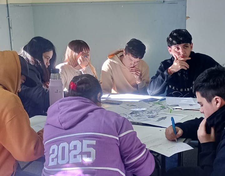 TALLERES VOCACIONALES EN 12 DE OCTUBRE Y FRENCH